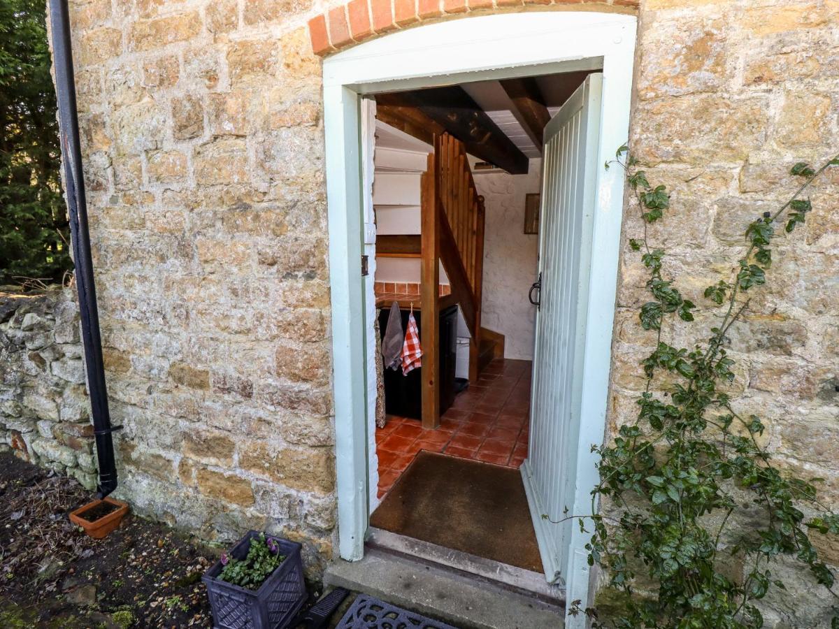 Old Blacksmiths Cottage 马克特拉森 外观 照片